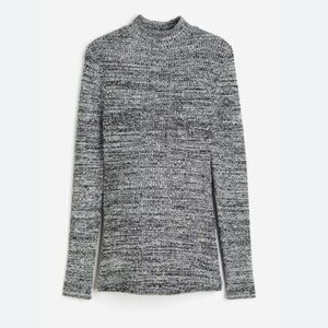 H&M MAMA Maternity Rib-knit Mock Turtleneck Sweater (size M)